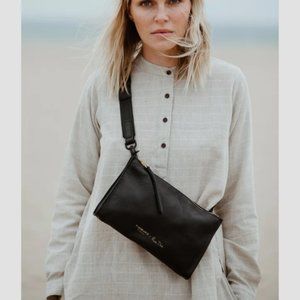 Timbuk2 Jet Set Pouch Crossbody Bag